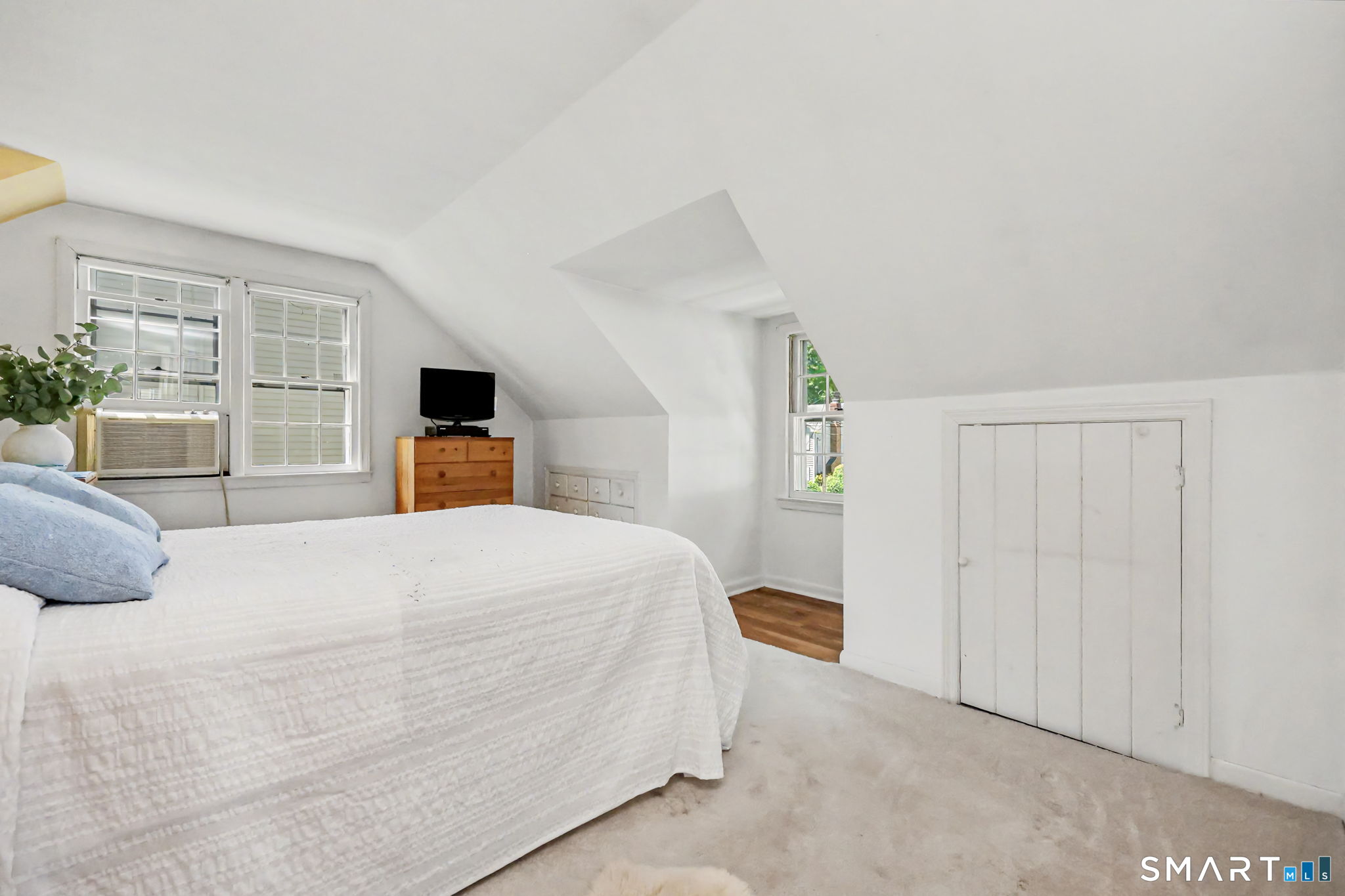 98 Sasco Hill Terrace Fairfield CT 06824