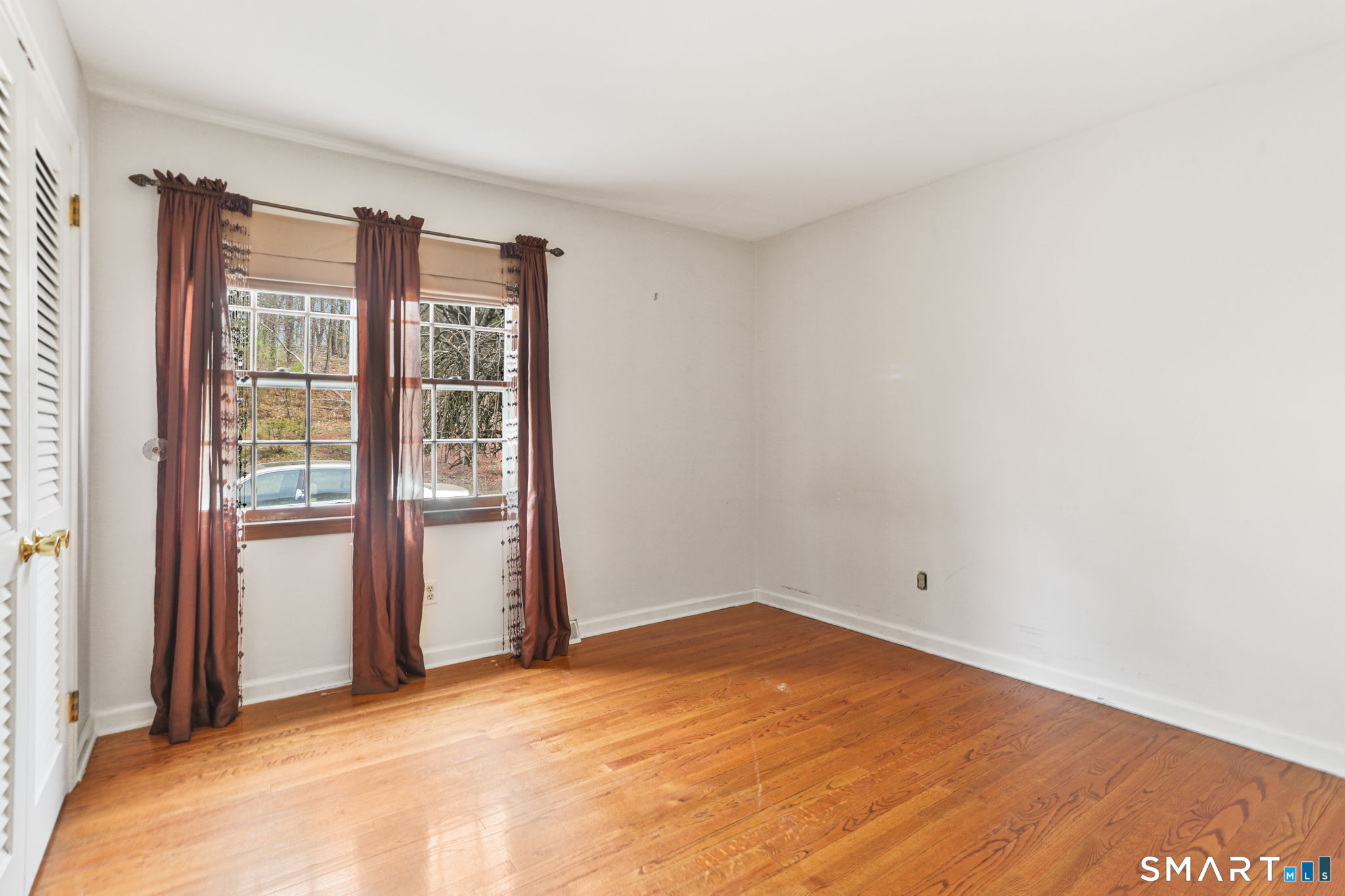 64 Mariner Circle Trumbull CT 06611