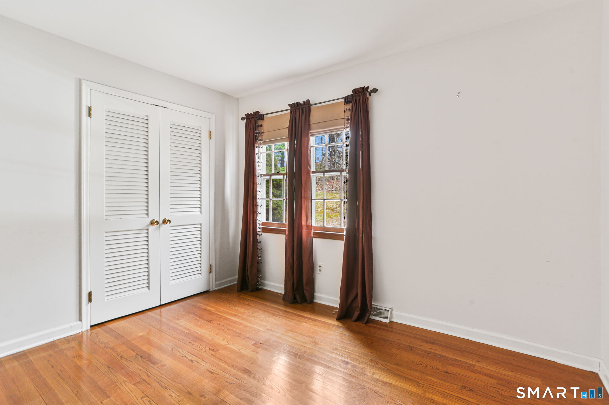 64 Mariner Circle Trumbull CT 06611
