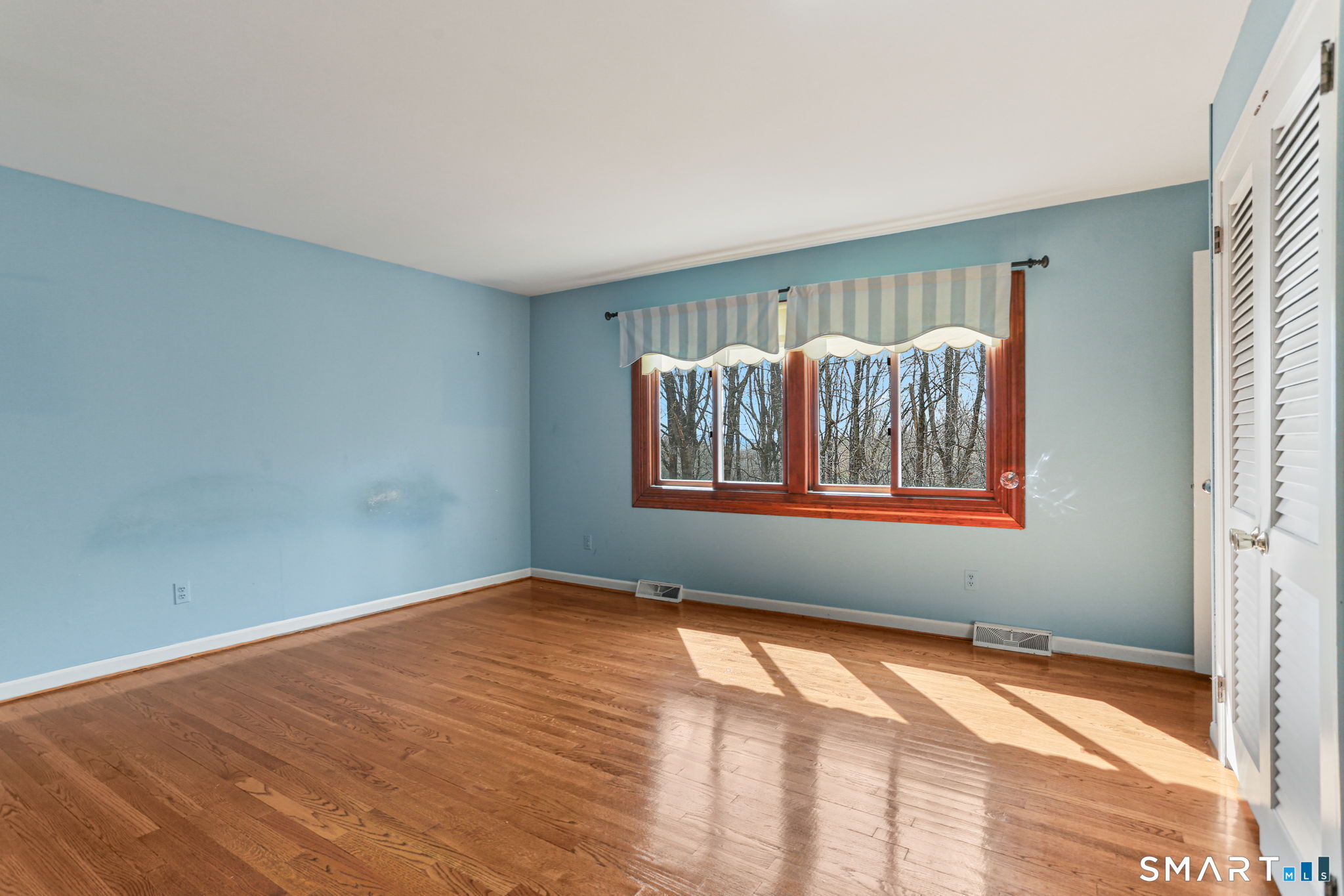 64 Mariner Circle Trumbull CT 06611