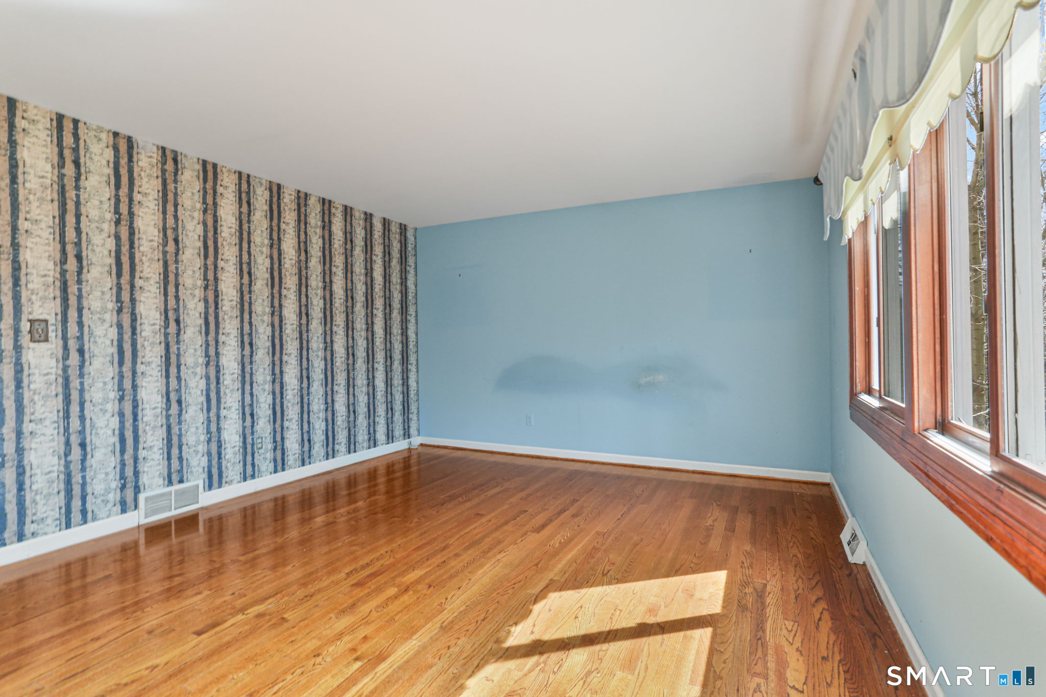 64 Mariner Circle Trumbull CT 06611