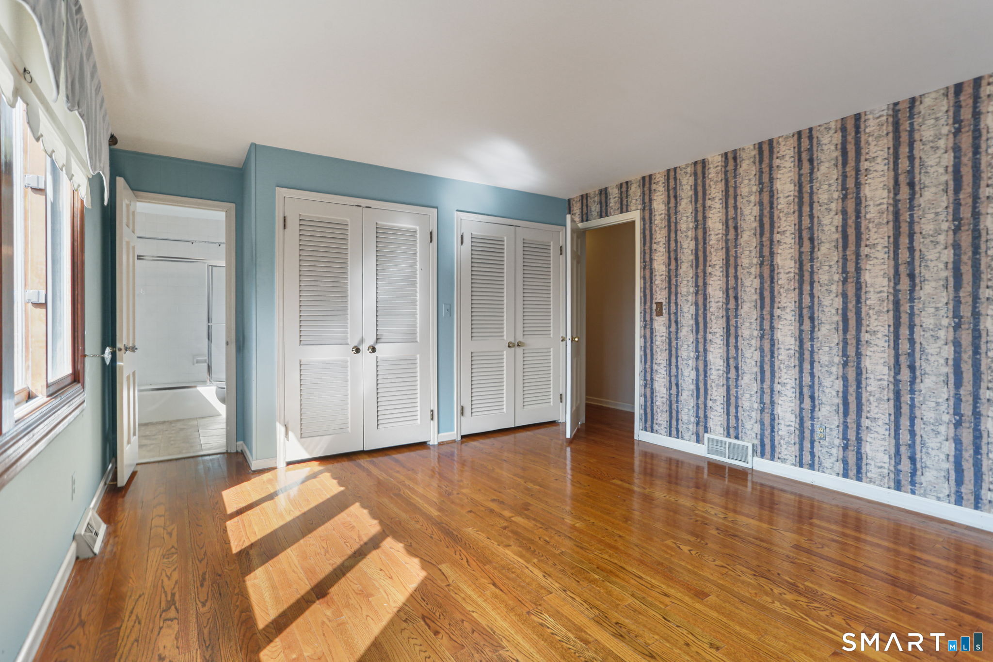 64 Mariner Circle Trumbull CT 06611