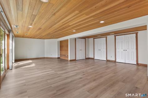 64 Mariner Circle Trumbull CT 06611