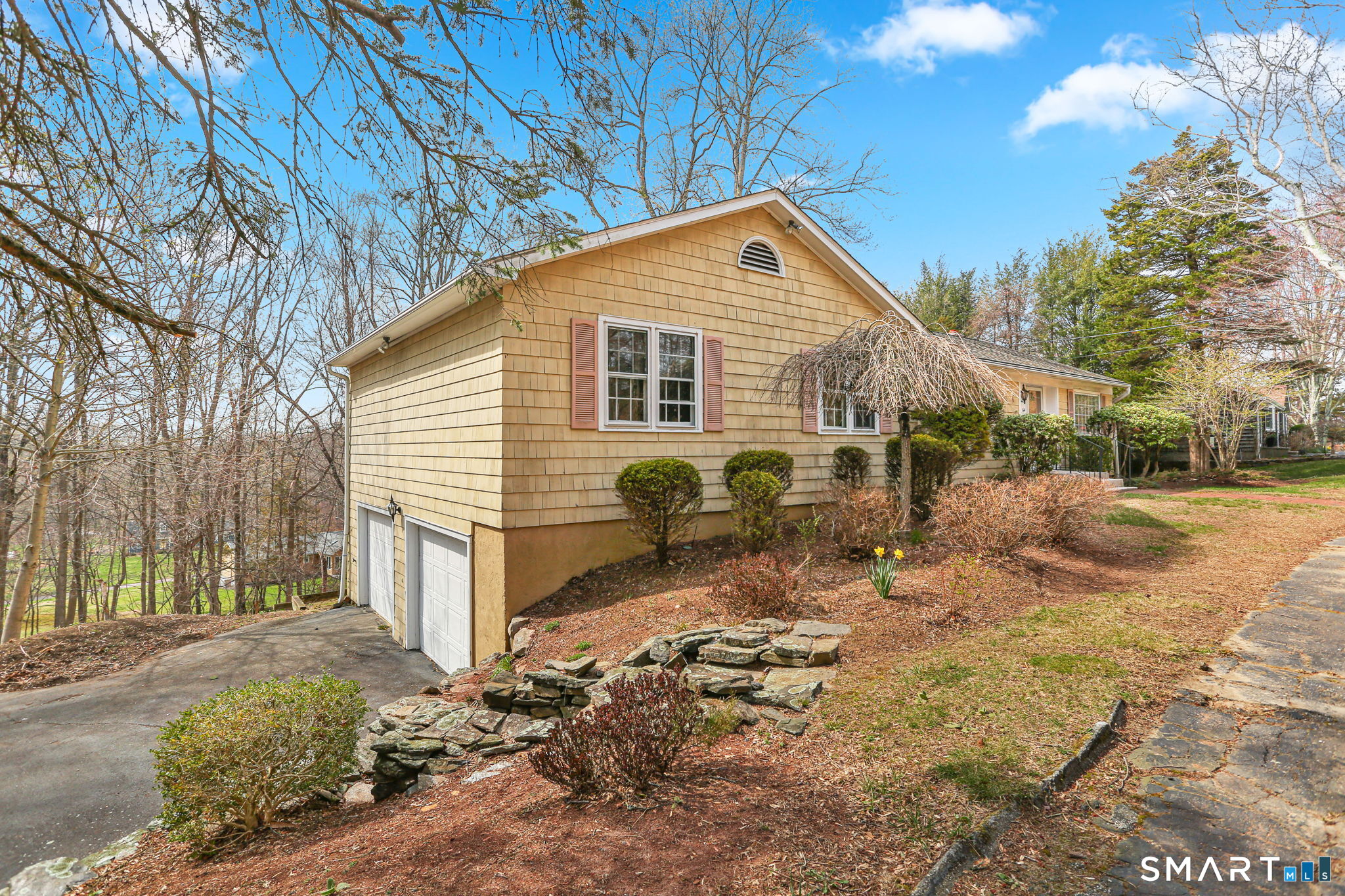 64 Mariner Circle Trumbull CT 06611