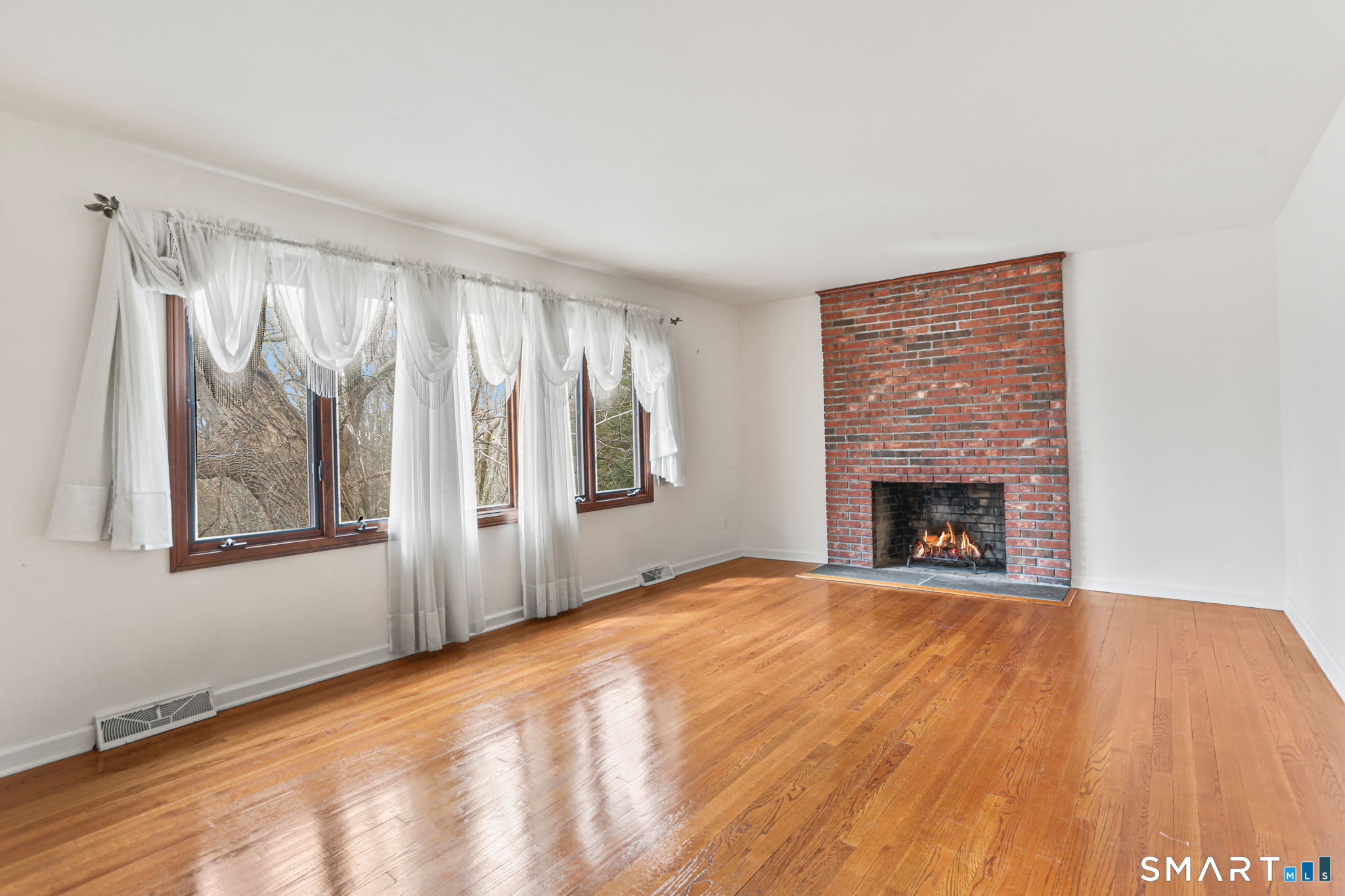 64 Mariner Circle Trumbull CT 06611