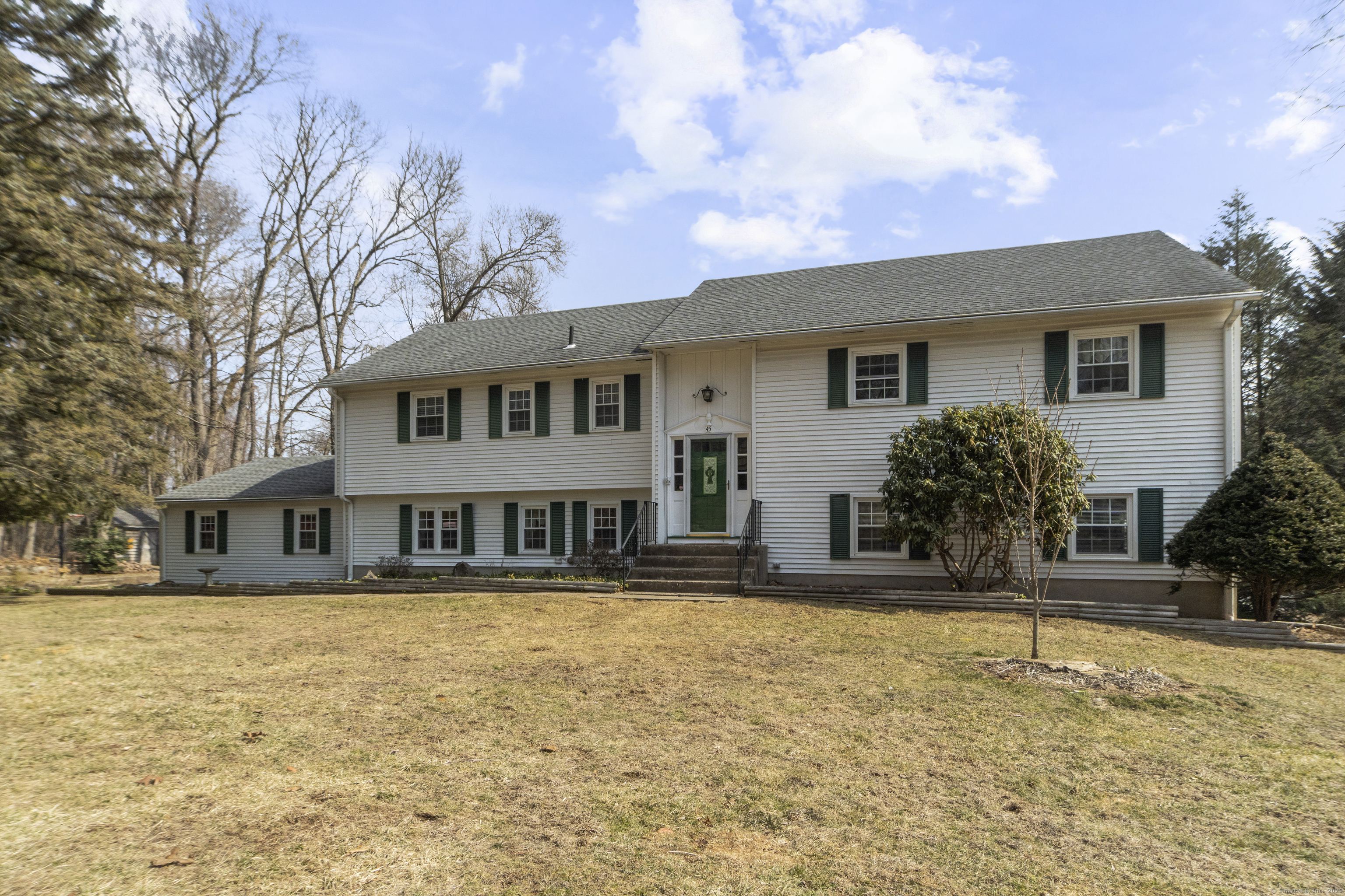 45 Verbena Court Cheshire CT 06410