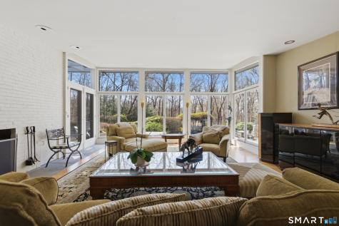 3 Pheasant Hill Farmington CT 06032