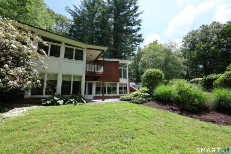 3 Pheasant Hill Farmington CT 06032