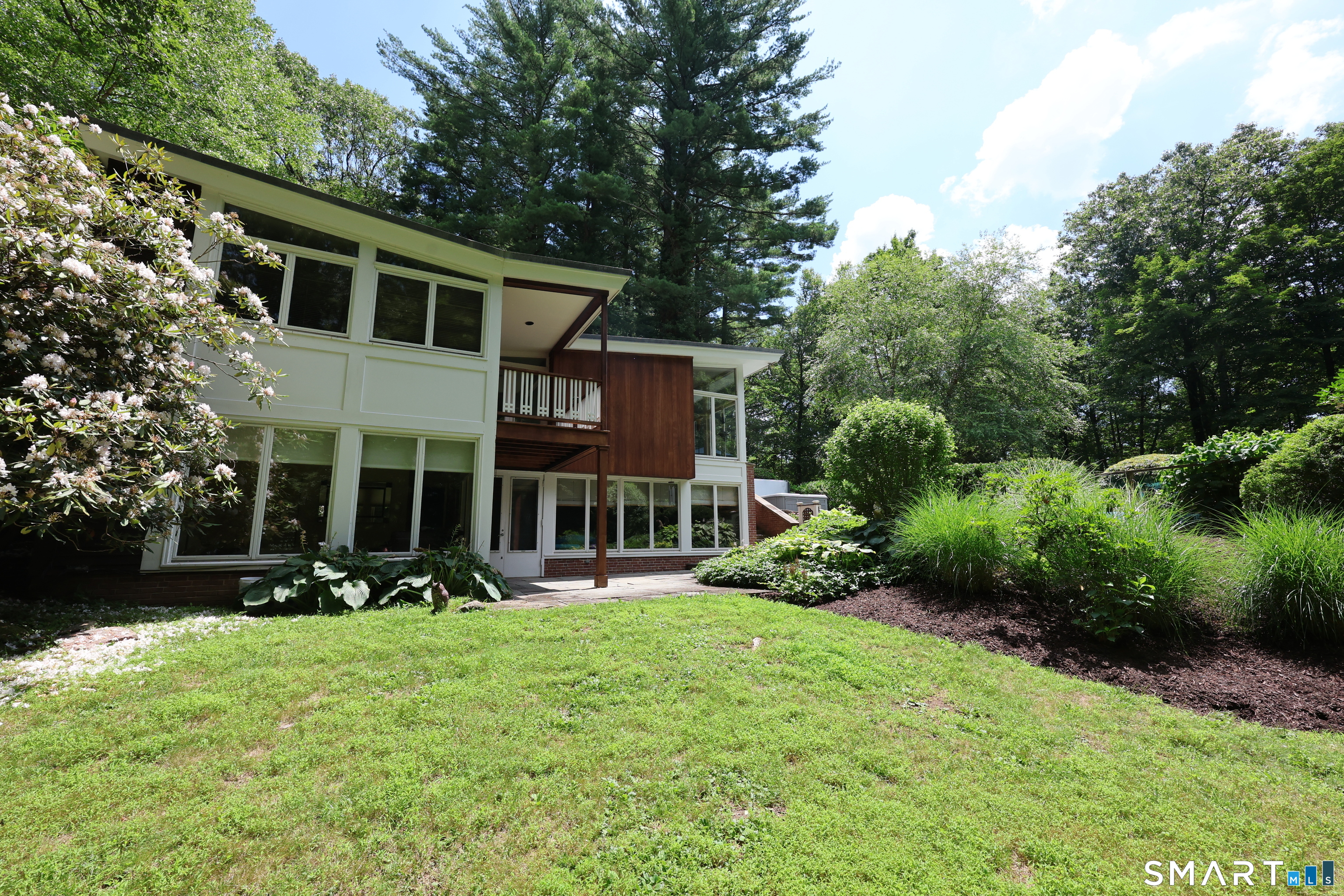 3 Pheasant Hill Farmington CT 06032