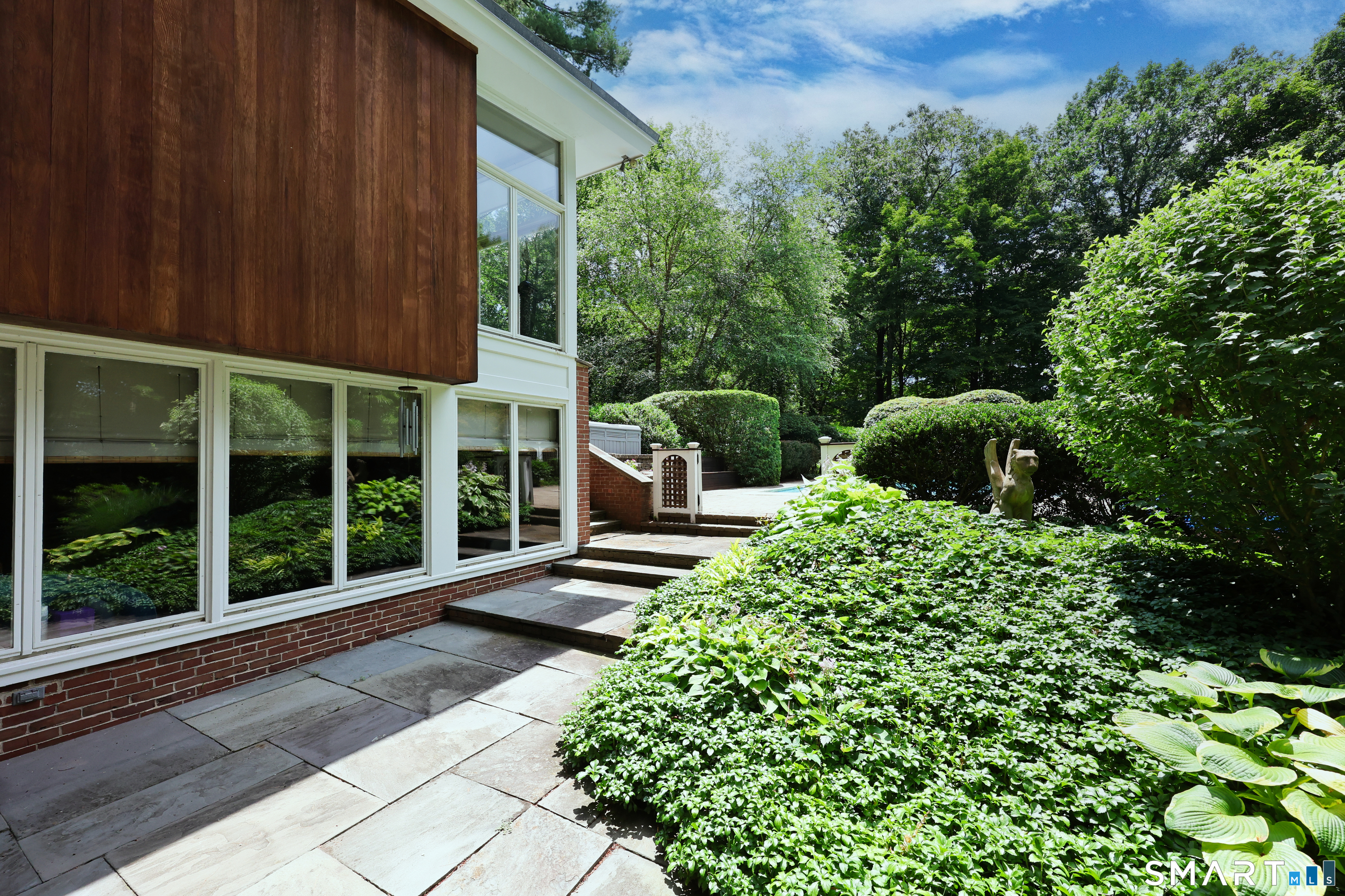 3 Pheasant Hill Farmington CT 06032