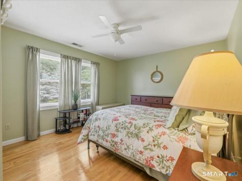 154 Strong Street East Haven CT 06512