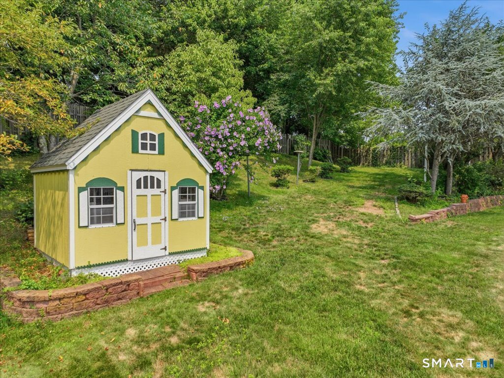 154 Strong Street East Haven CT 06512
