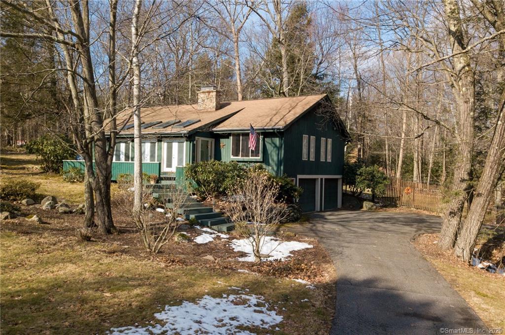 10 Partridge Lane Burlington CT 06013