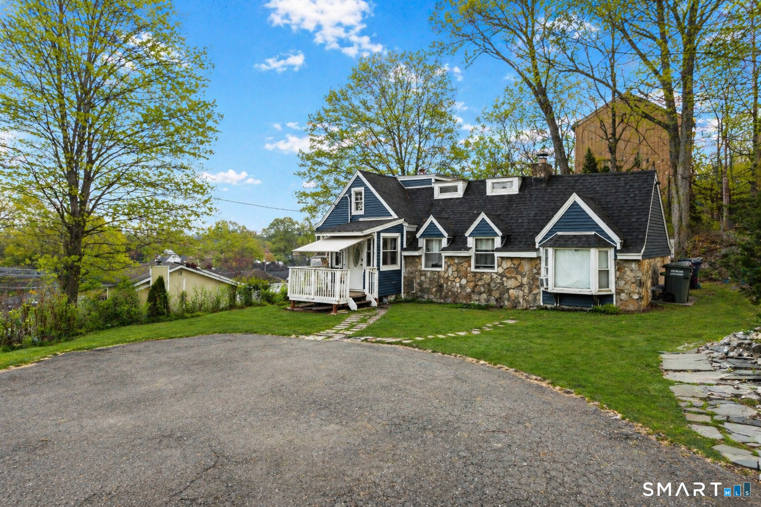 1183 Old Town Road Bridgeport CT 06606