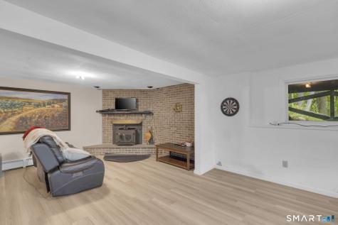 41 Elbow Hill Road Brookfield CT 06804