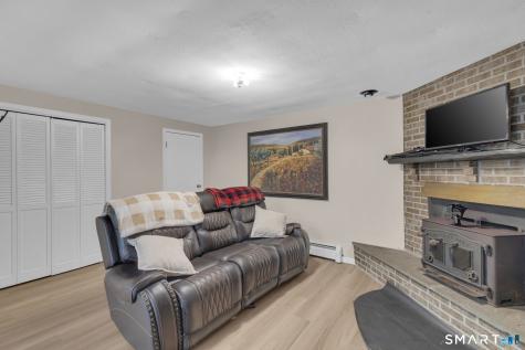 41 Elbow Hill Road Brookfield CT 06804