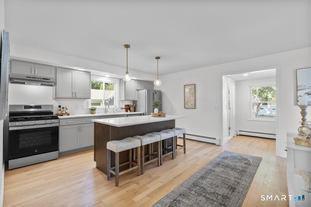 178 South Montowese Street Branford CT 06405