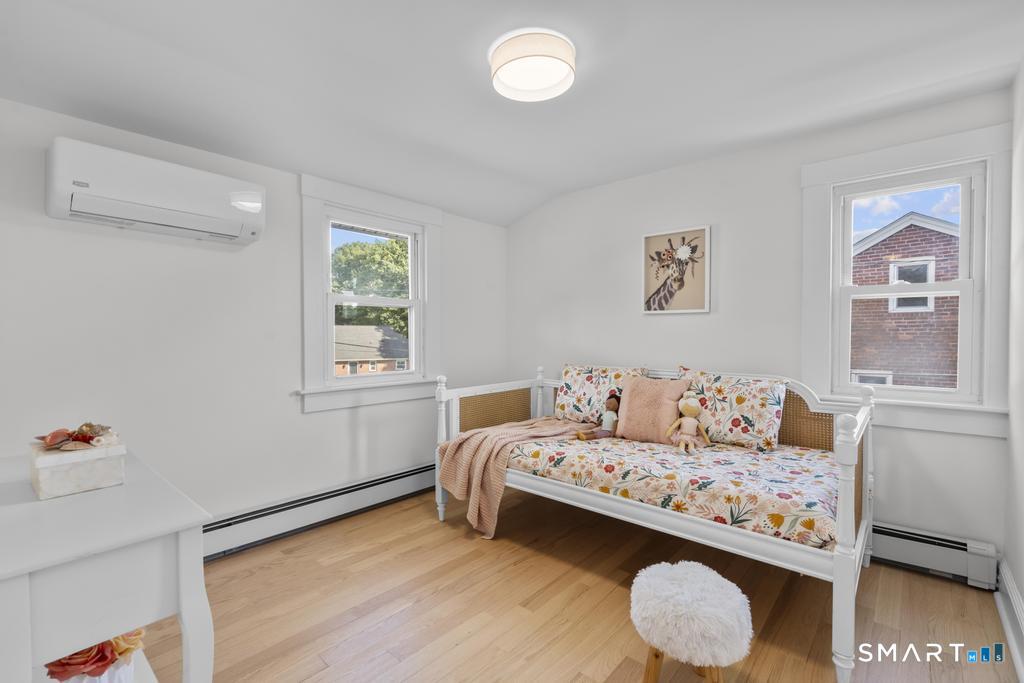 178 South Montowese Street Branford CT 06405