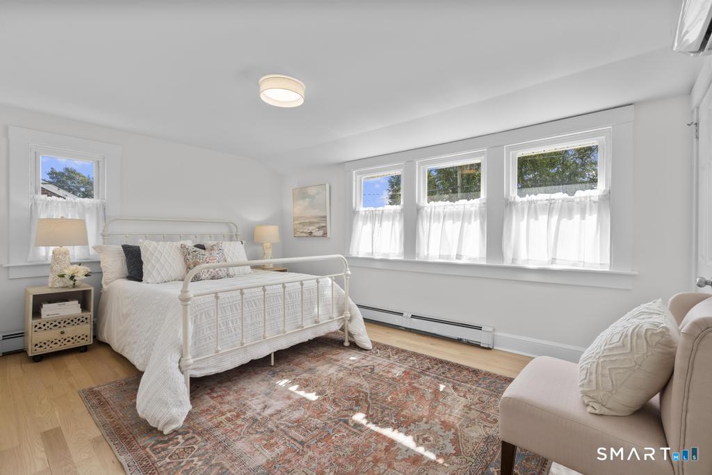 178 South Montowese Street Branford CT 06405