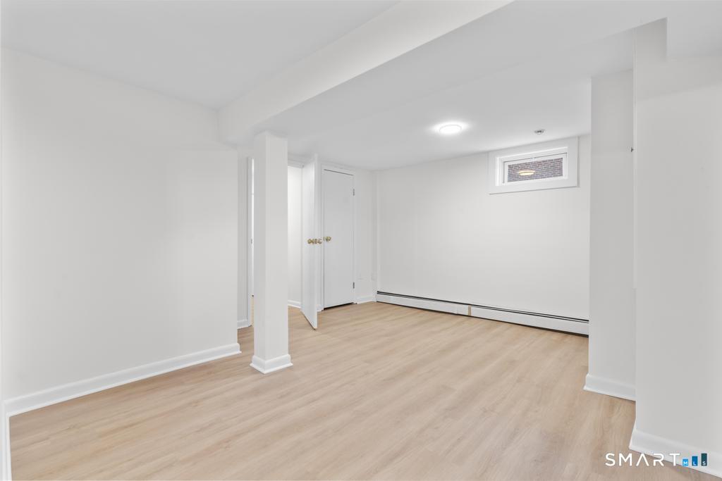 178 South Montowese Street Branford CT 06405