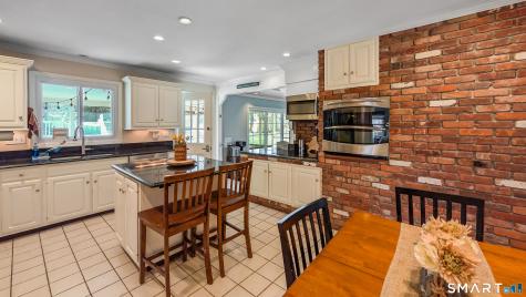 11 Old Woods Road Brookfield CT 06804