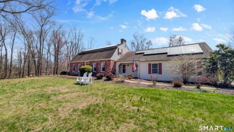 11 Old Woods Road Brookfield CT 06804