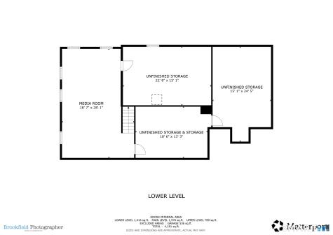 11 Old Woods Road Brookfield CT 06804