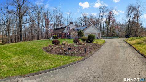 11 Old Woods Road Brookfield CT 06804