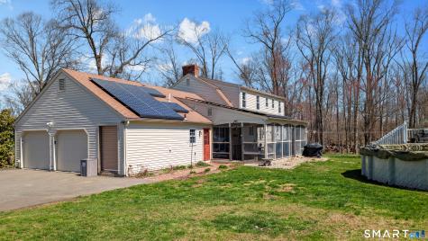 11 Old Woods Road Brookfield CT 06804