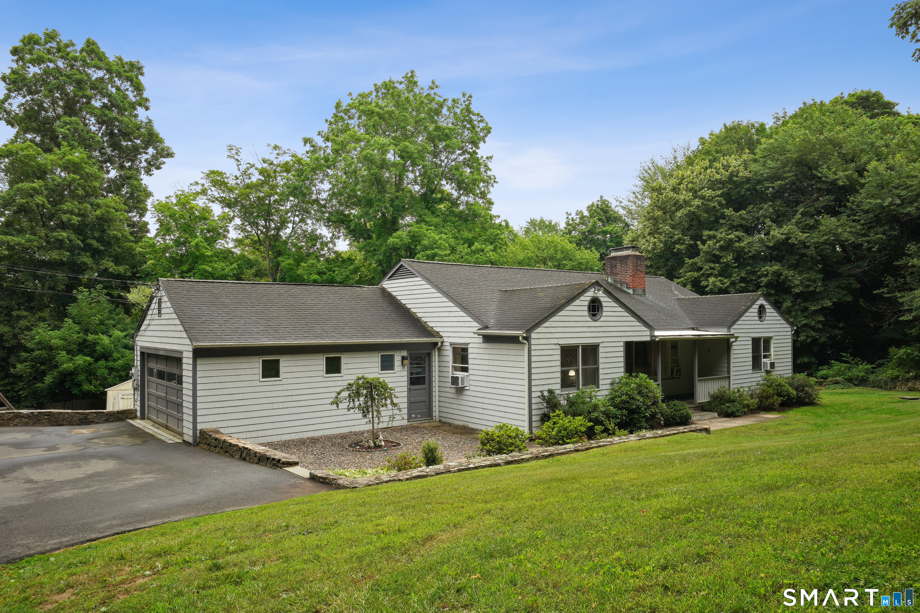 40 Comstock Hill Avenue Norwalk CT 06850