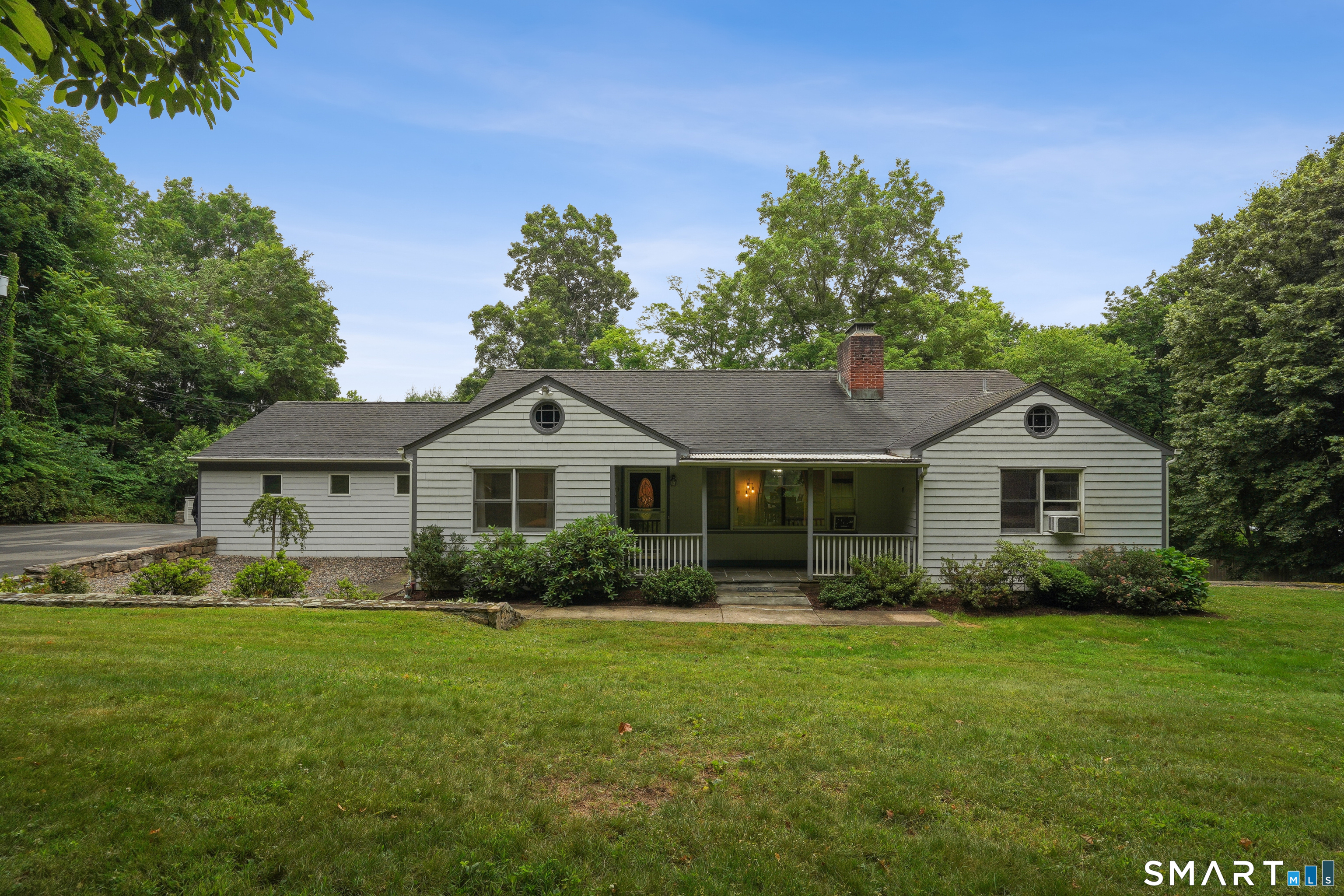 40 Comstock Hill Avenue Norwalk CT 06850