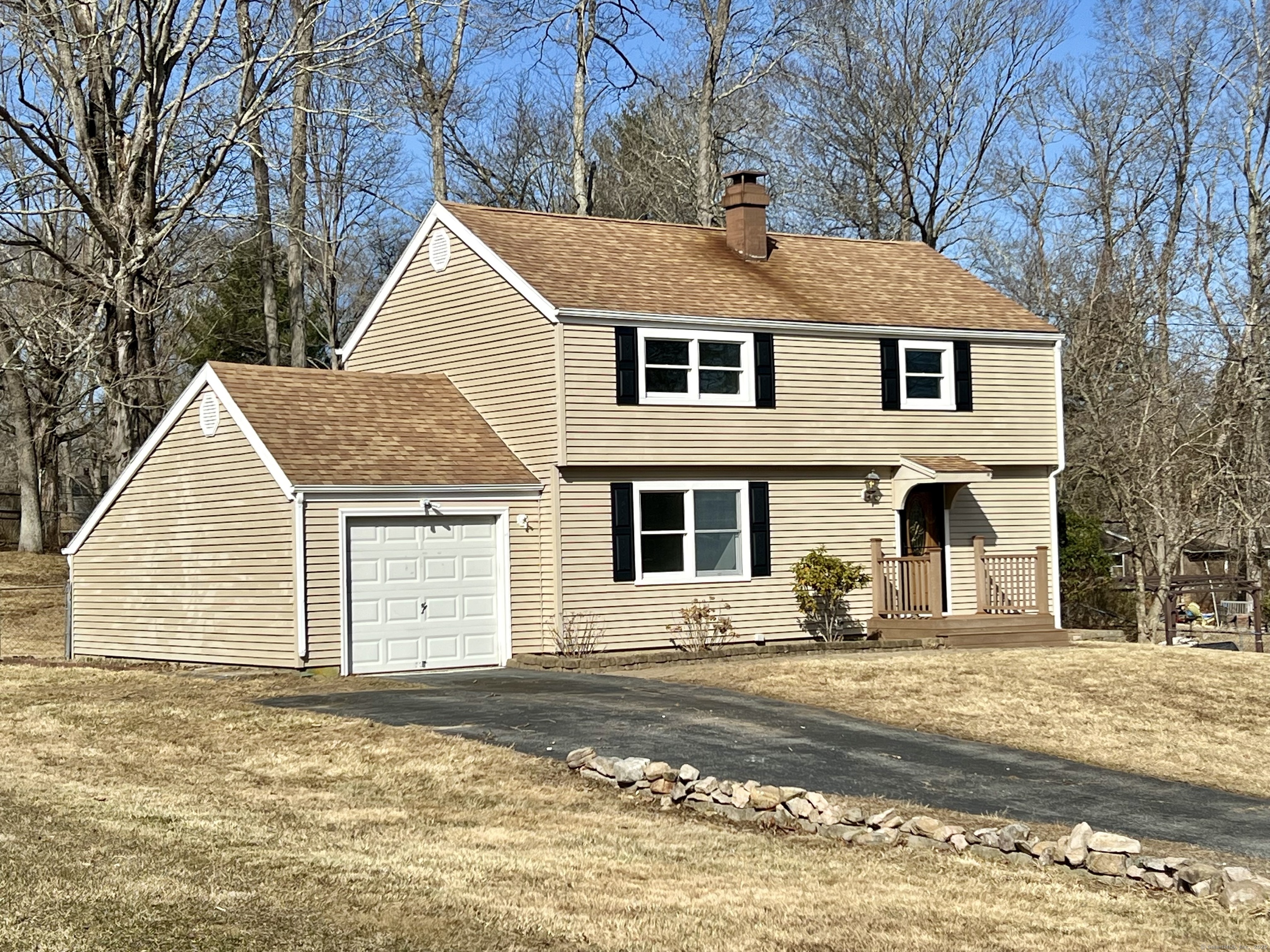 10 Blackwatch Lane Ledyard CT 06339