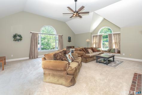 335 Luna Trl Extension Southbury CT 06488