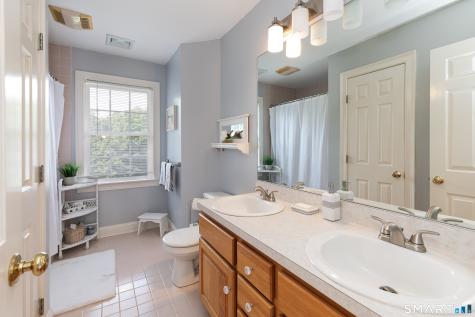 335 Luna Trl Extension Southbury CT 06488
