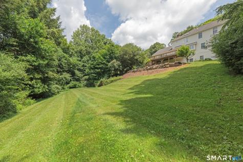 335 Luna Trl Extension Southbury CT 06488