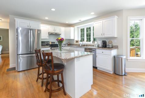 335 Luna Trl Extension Southbury CT 06488