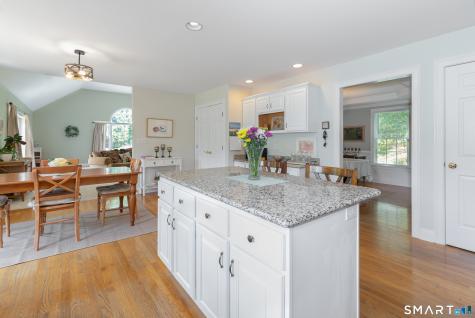 335 Luna Trl Extension Southbury CT 06488