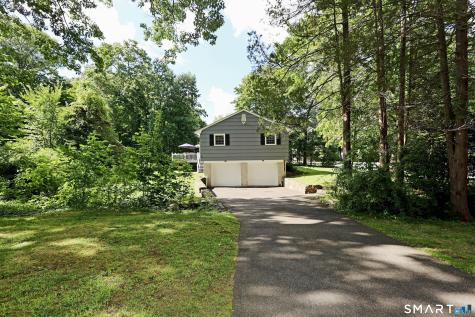 1303 Melville Avenue Fairfield CT 06825