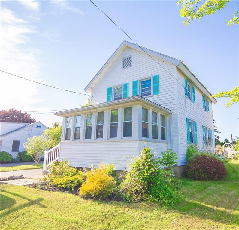 7 Wood Street Waterford CT 06385