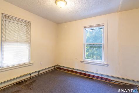 38 Platt Avenue Norwich CT 06360