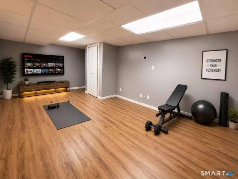 52 Monce Road Burlington CT 06013