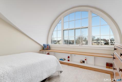 189 Shore Road Greenwich CT 06870