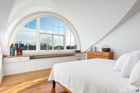 189 Shore Road Greenwich CT 06870