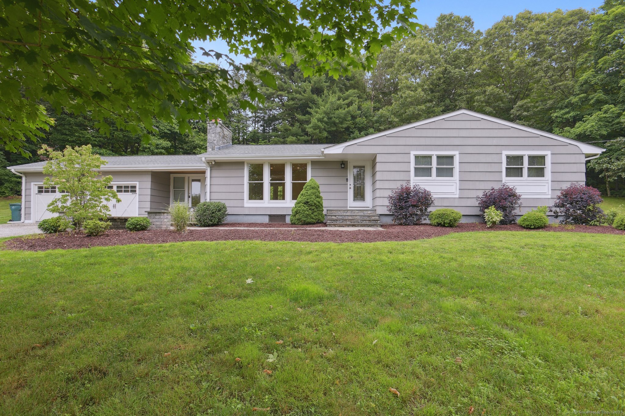 40 Chestnut Lane Hamden CT 06518