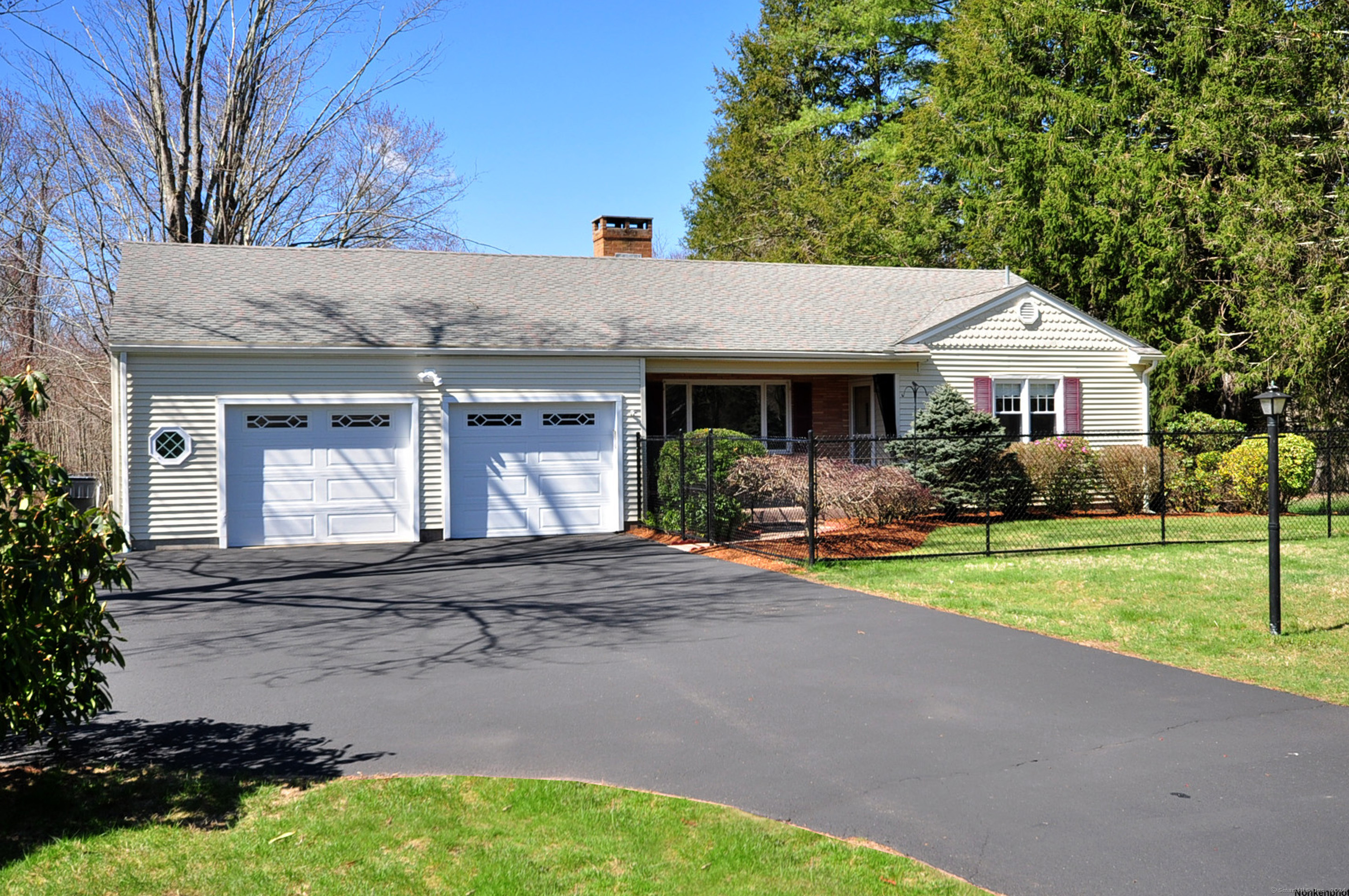191 Hebron Road Bolton CT 06043