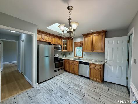41 Quince Street Bridgeport CT 06606