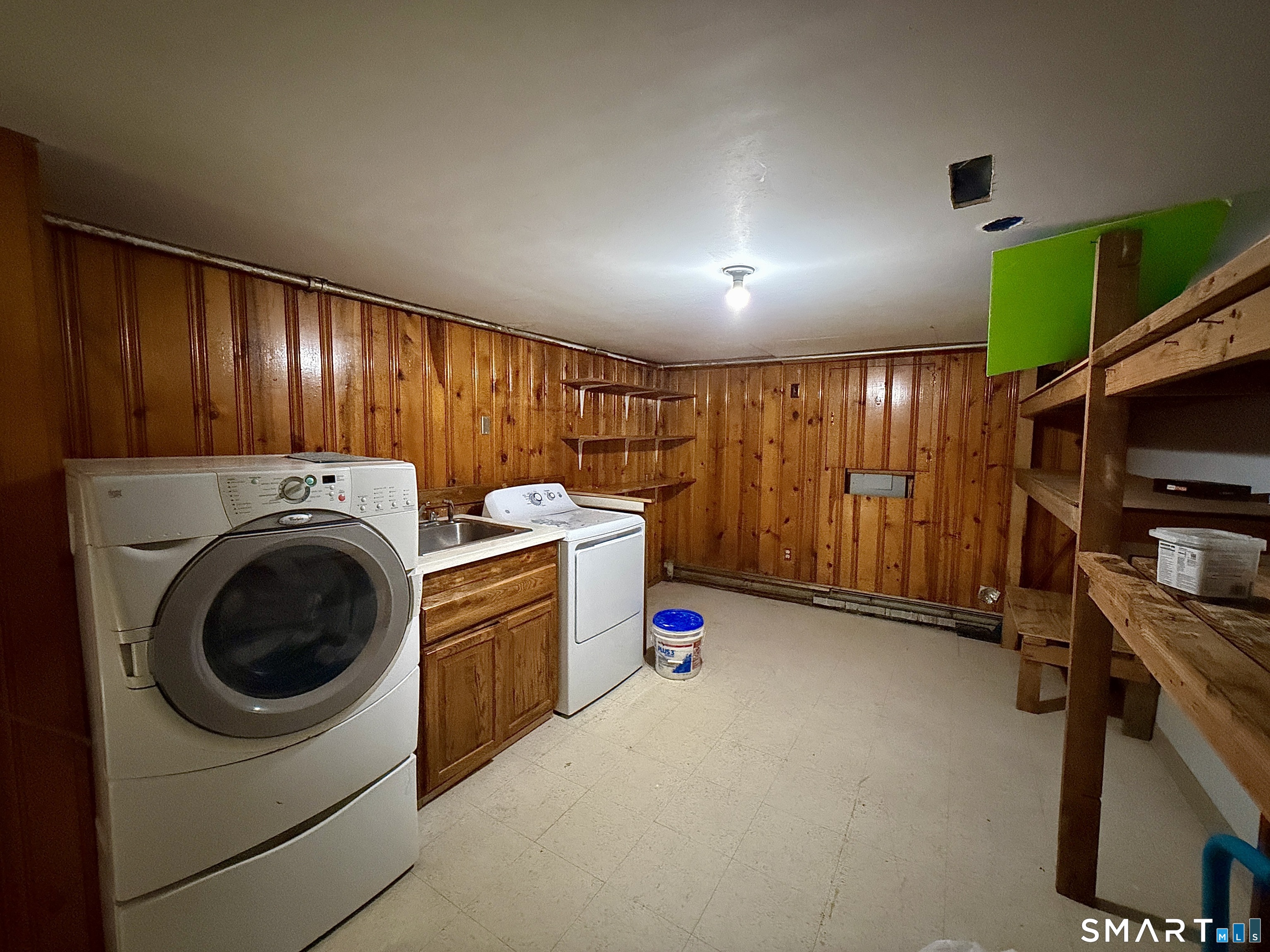 41 Quince Street Bridgeport CT 06606