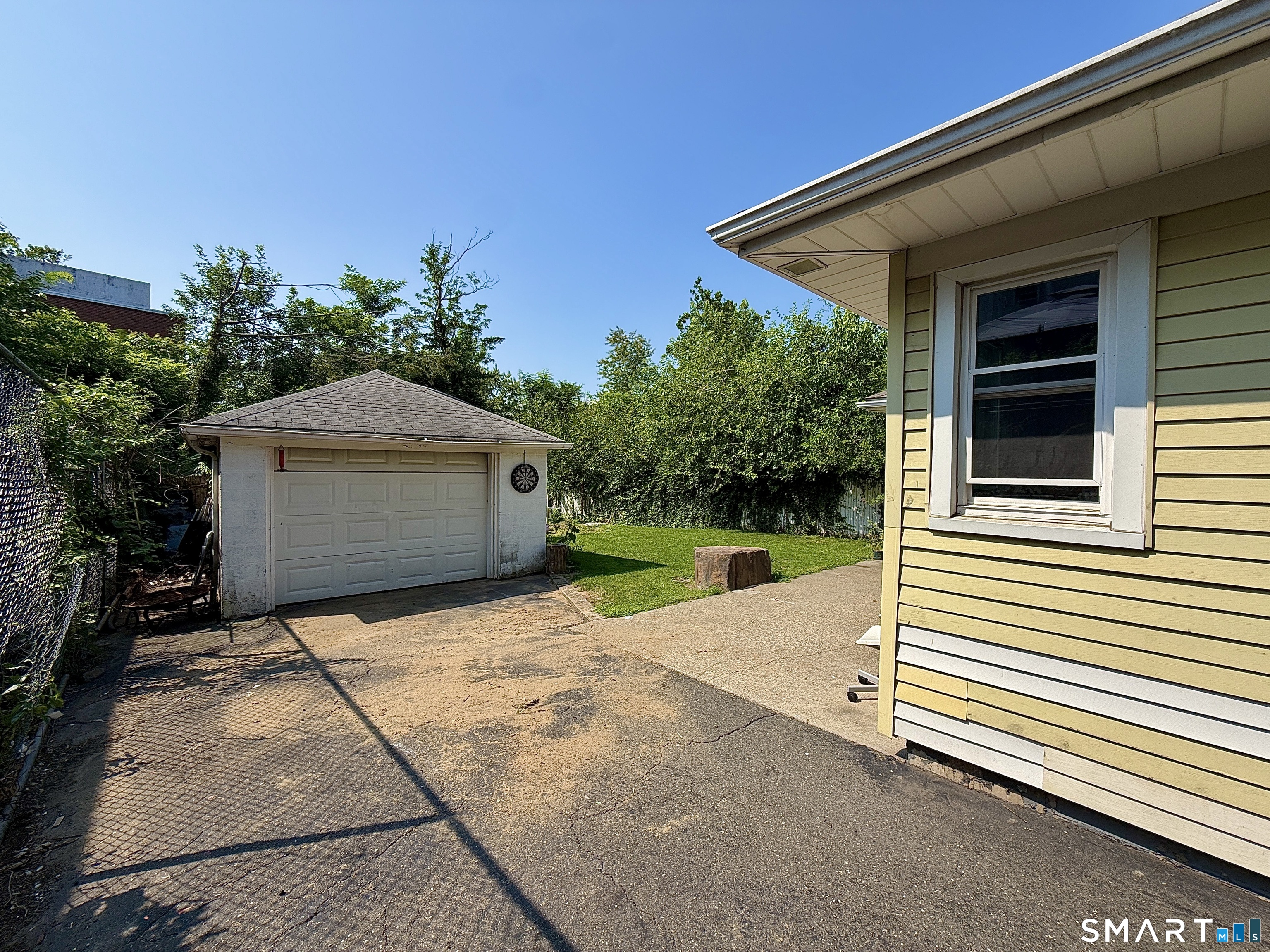 41 Quince Street Bridgeport CT 06606