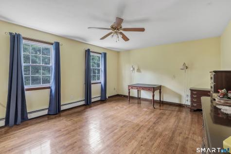 11 Redwood Circle Shelton CT 06484