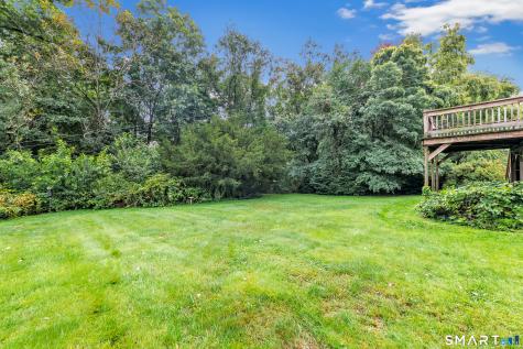 11 Redwood Circle Shelton CT 06484